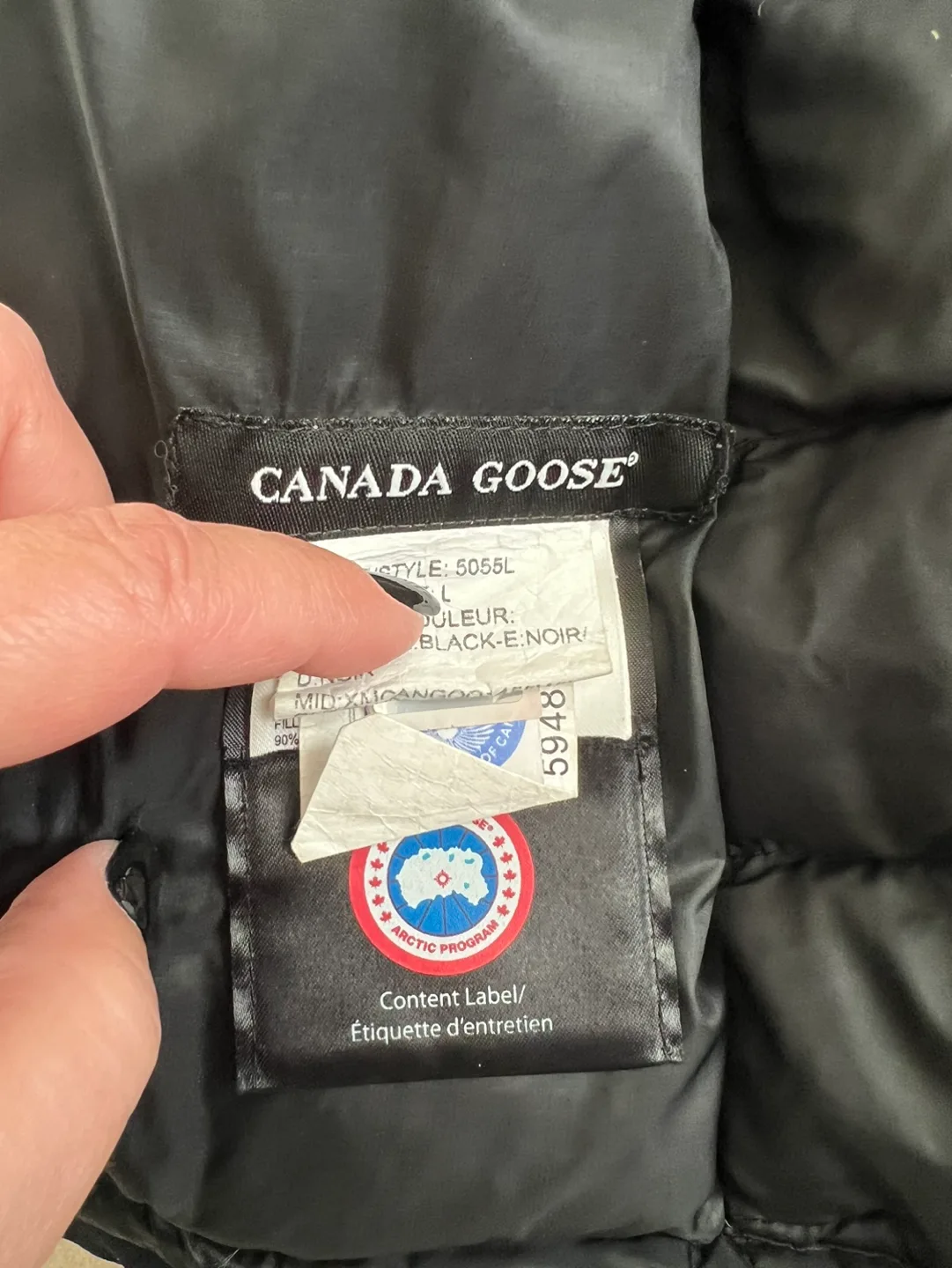 Canada Goose Black Down Jacket image indicator(8)