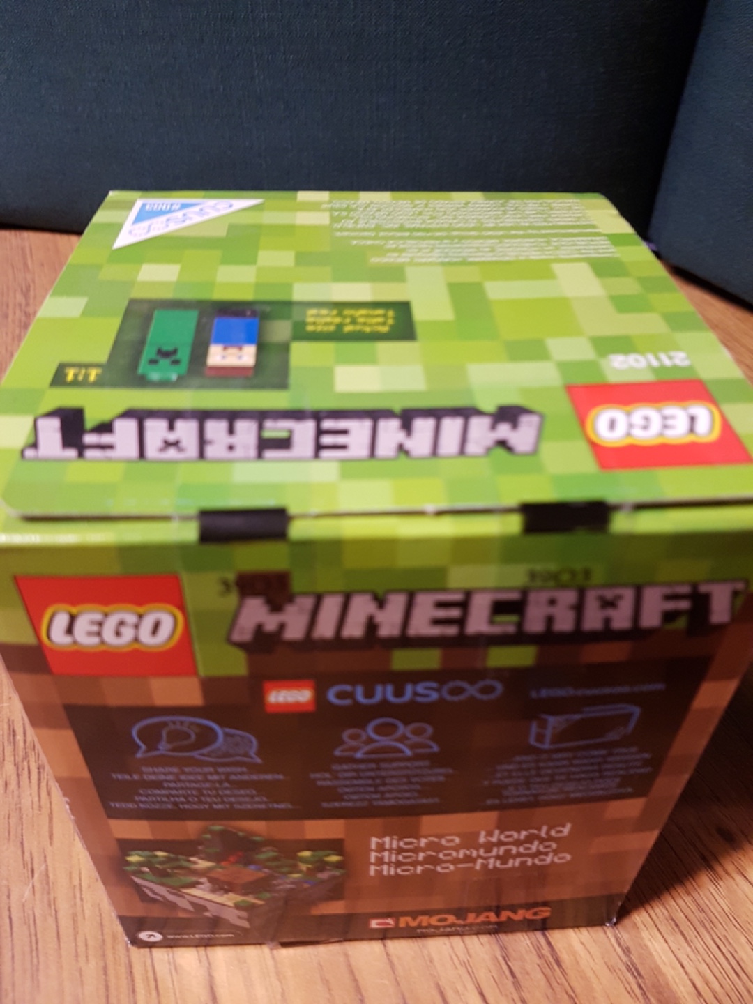 LEGO Minecraft Micro World #21102 - photo 3