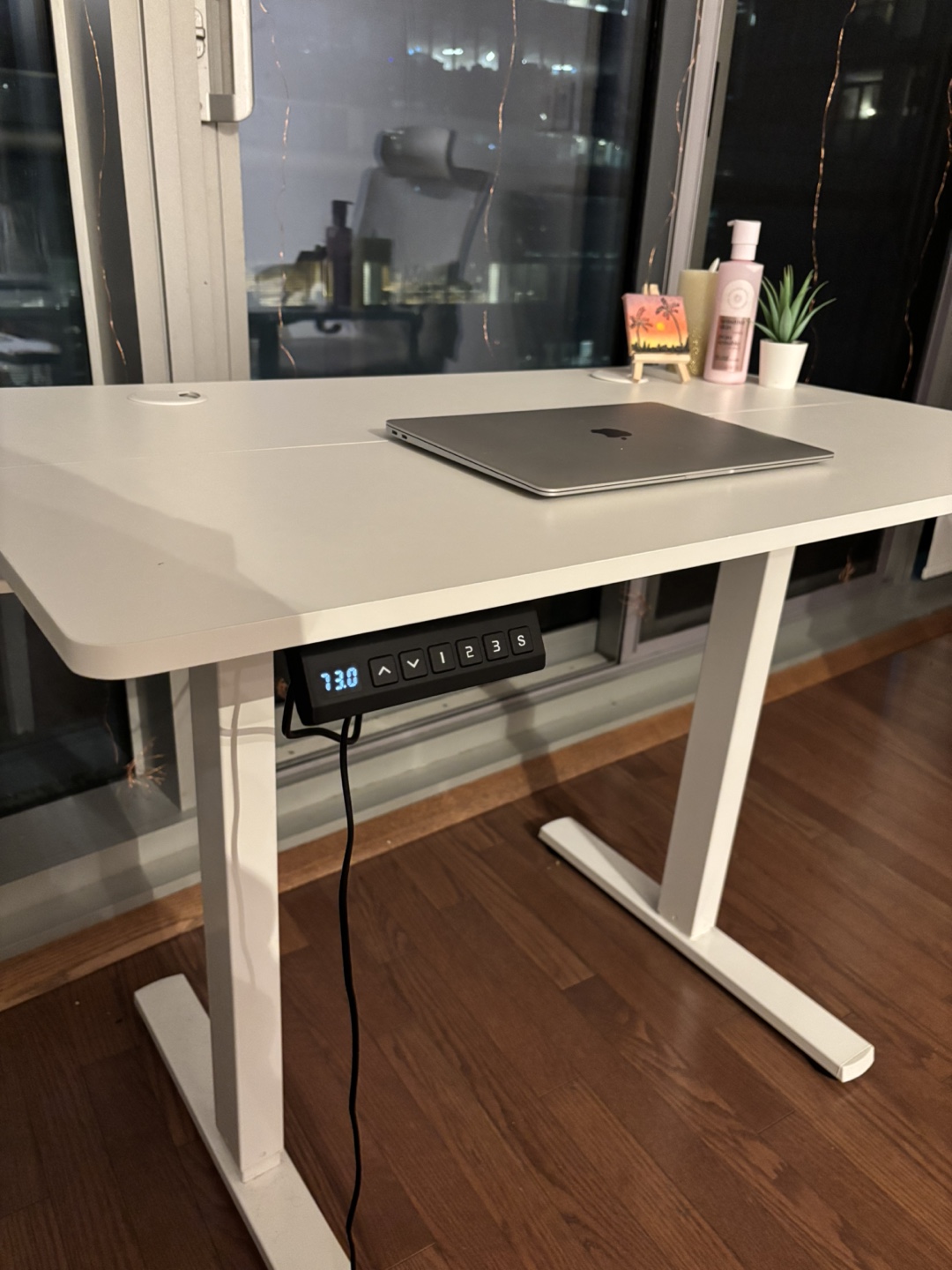 White Electric Standing Desk - photo 2