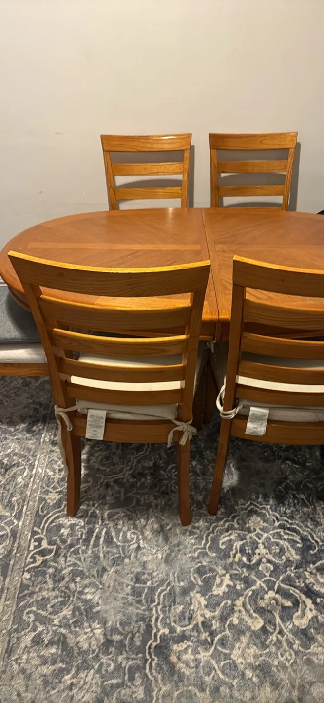 Round Wooden Dining Table Set image indicator(2)