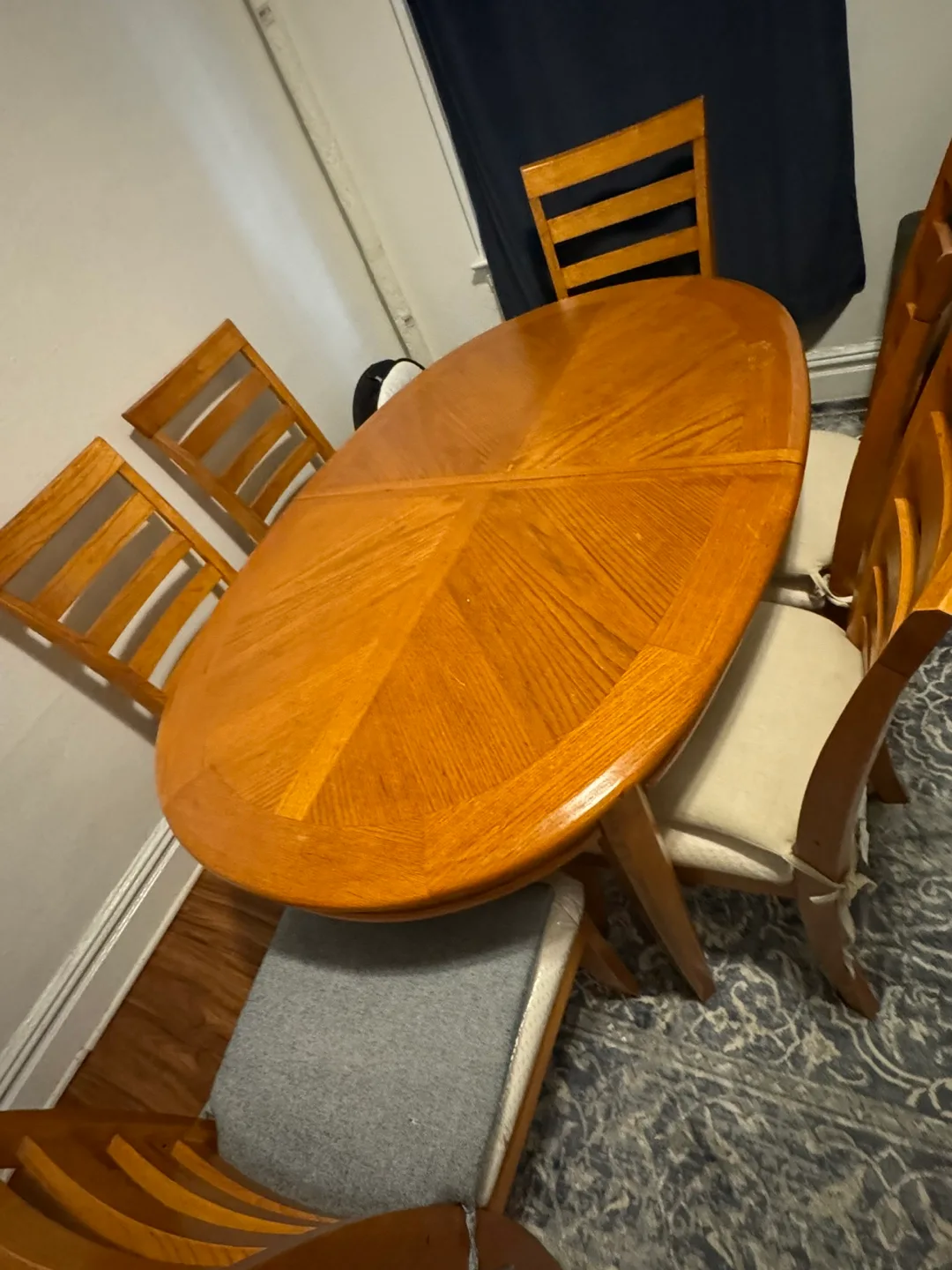 Round Wooden Dining Table Set image indicator(6)