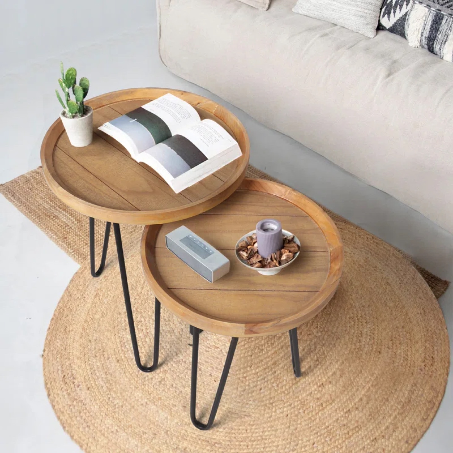 Set of 2 Round Wooden Accent Tables