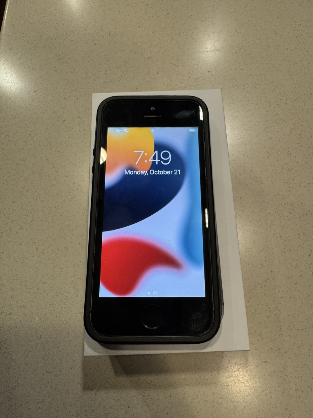 iPhone SE 32GB First Gen