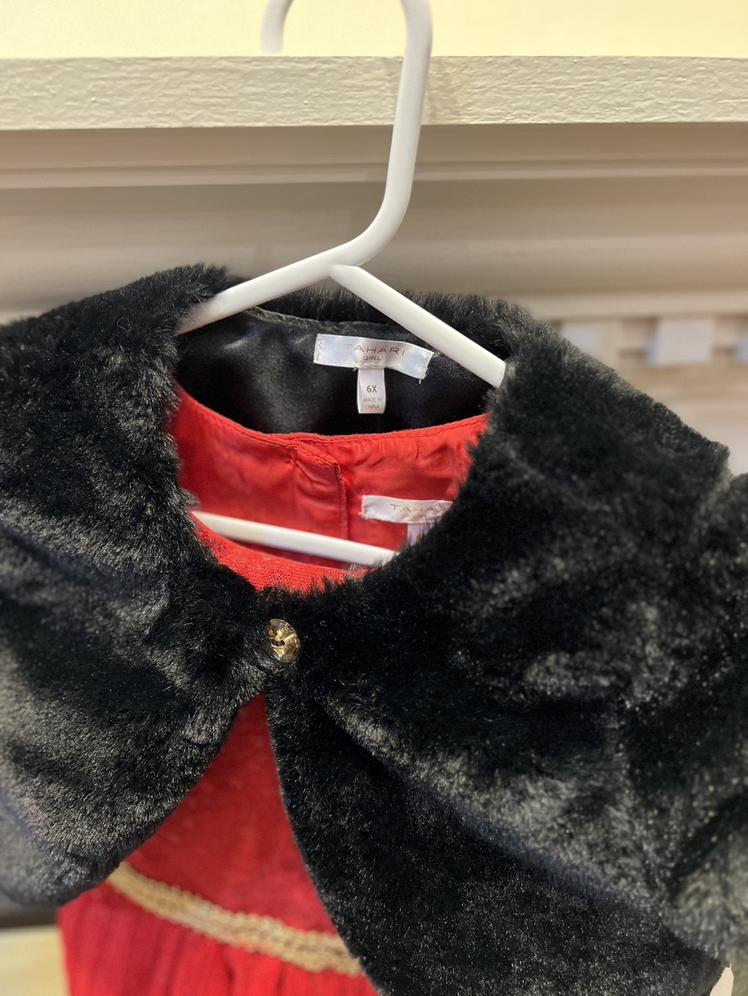 Red Dress with Fur Bolero kids 6X Tahari brand - photo 2