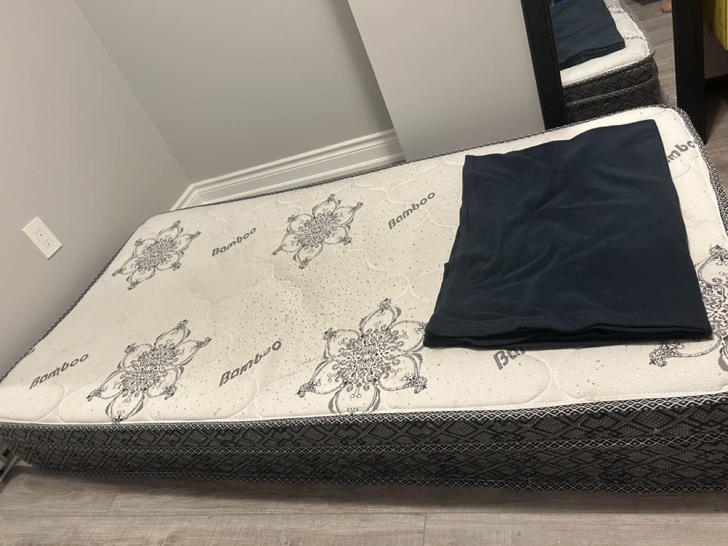 Twin Mattress - photo 3