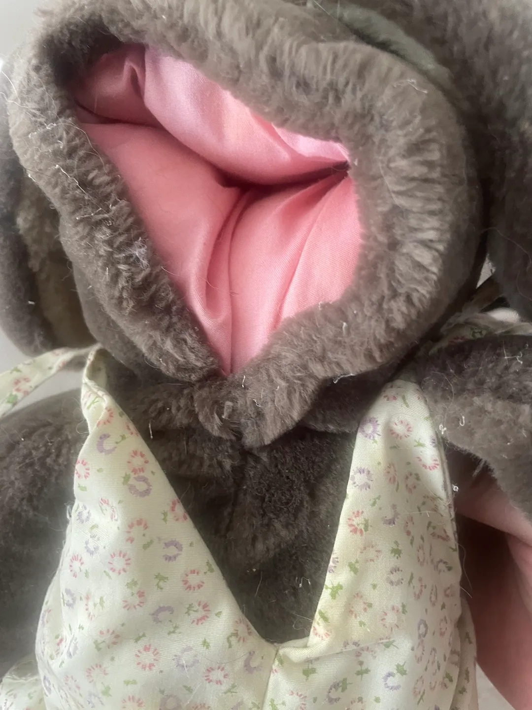 Wrinkles Plush Dog Hand Puppet image indicator(2)