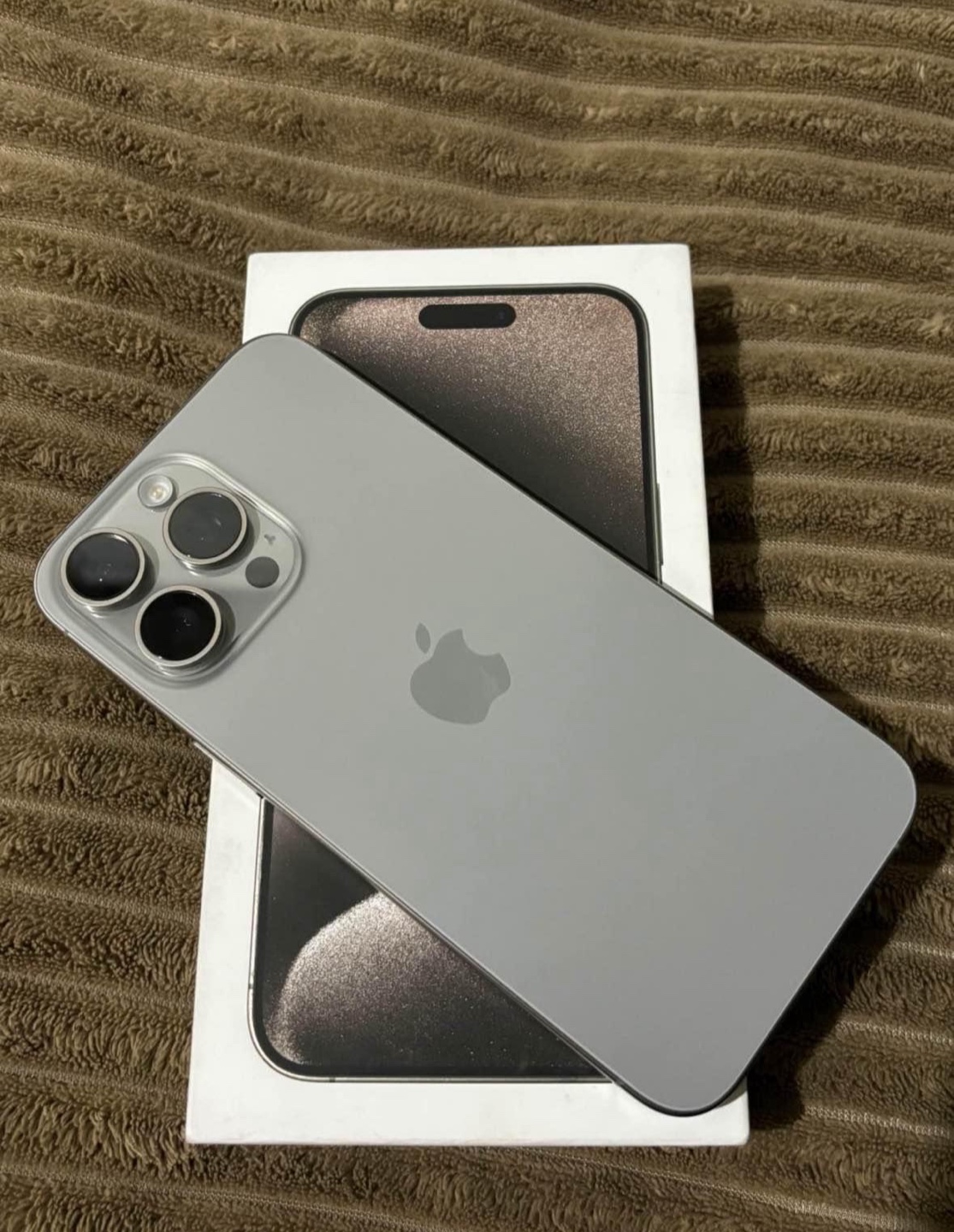 iPhone 15 Pro Max 256GB - photo 2