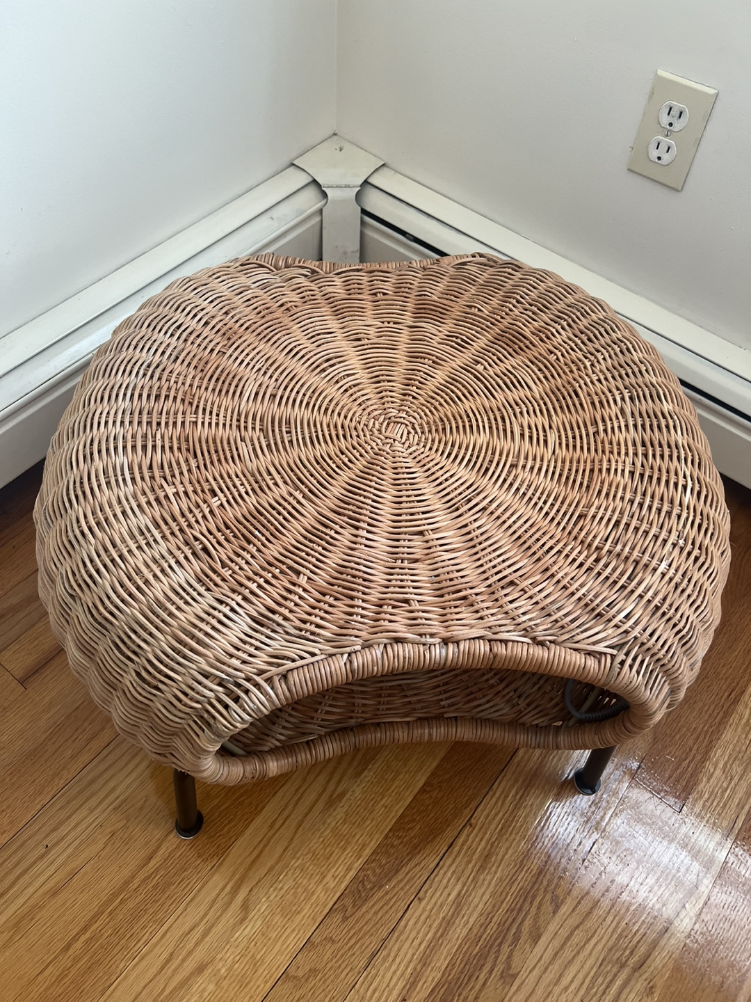IKEA Wicker Stool with Metal Legs - photo 3