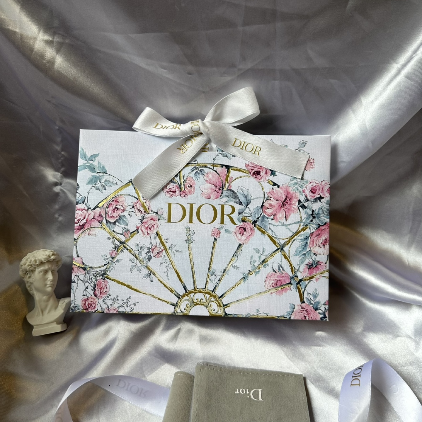Dior Gift Bag - photo 5