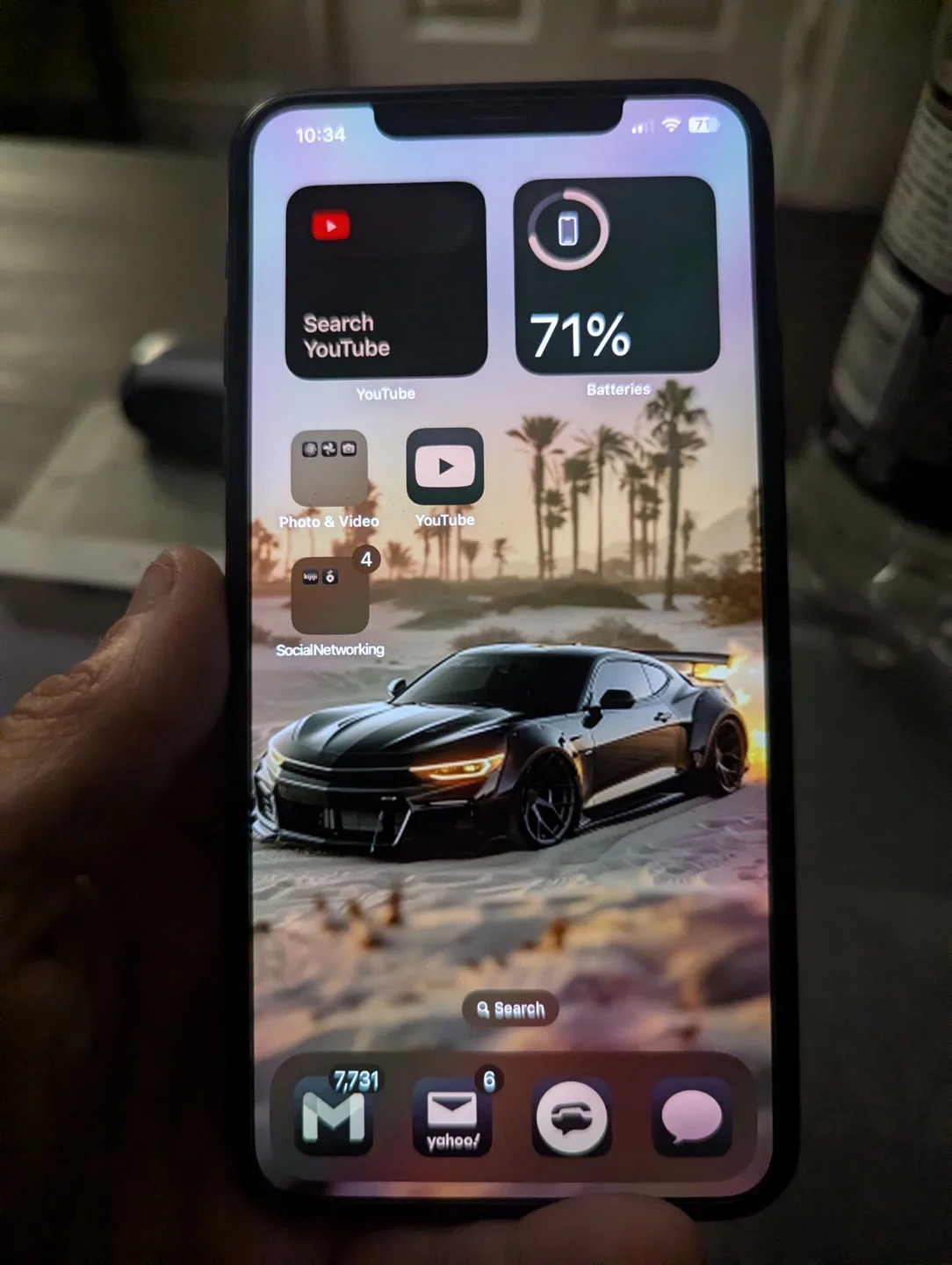 iPhone 11 Pro Max 64g in great condition thumbnail