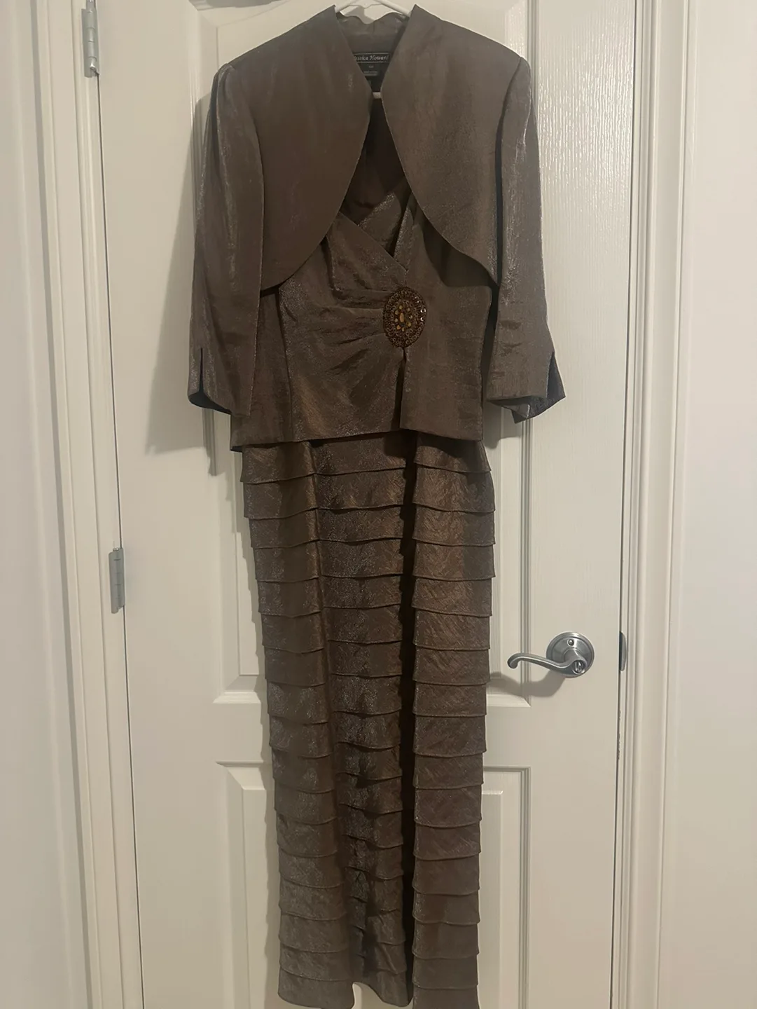 Formal Dress image indicator(4)