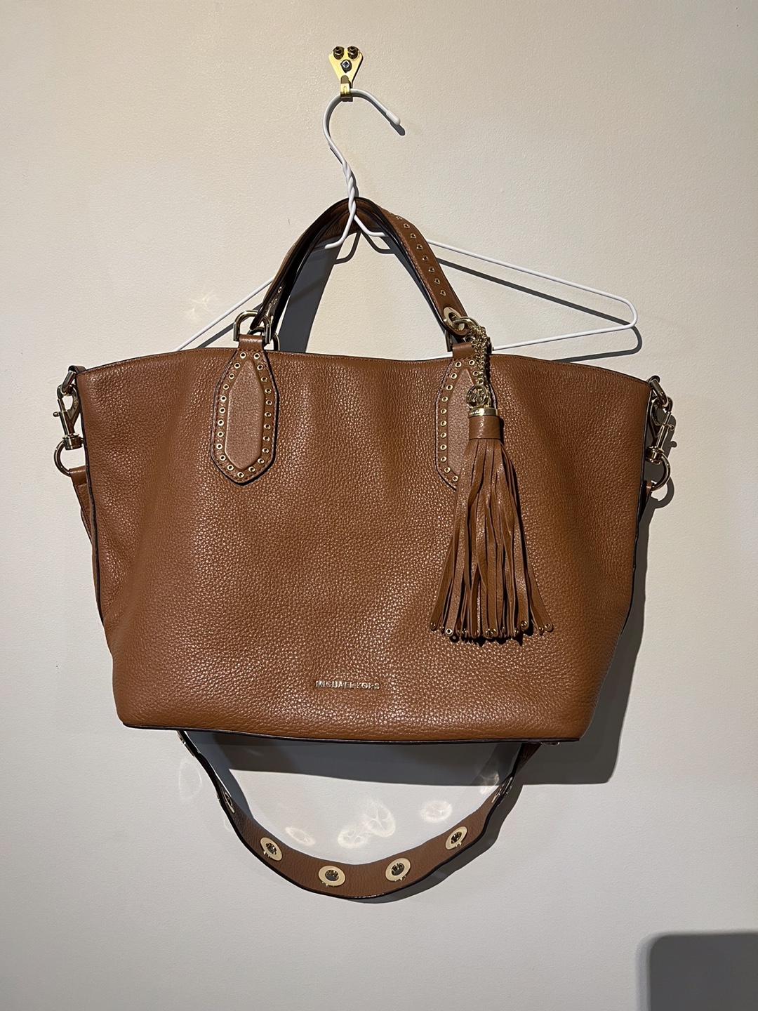 Michael Kors Brooklyn Large Pebbled Leather Satchel - photo 3