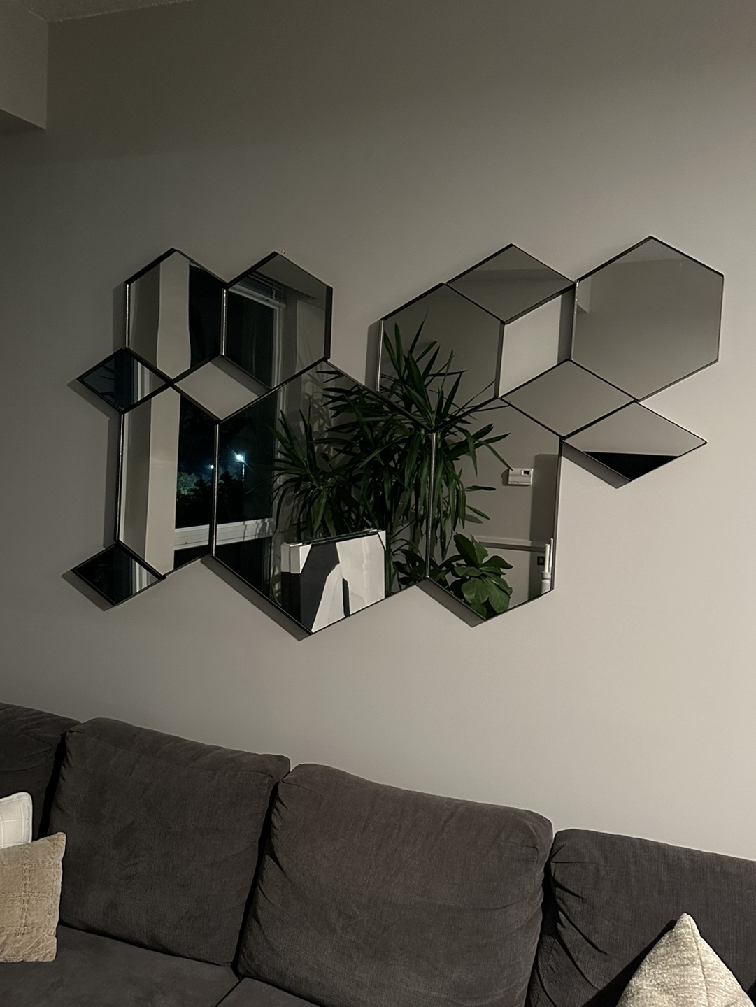 EQ3 Hex Mirror