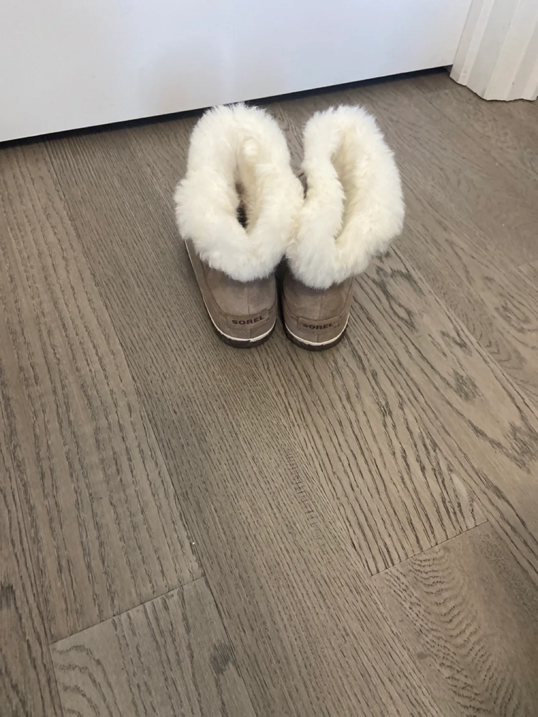 New-Sorel Women's Winter Boots image indicator(2)