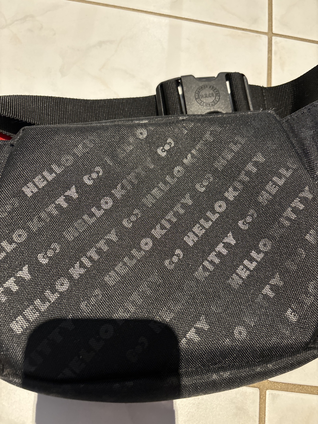 Herschel Supply Co. Hello Kitty Fanny Pack - photo 2