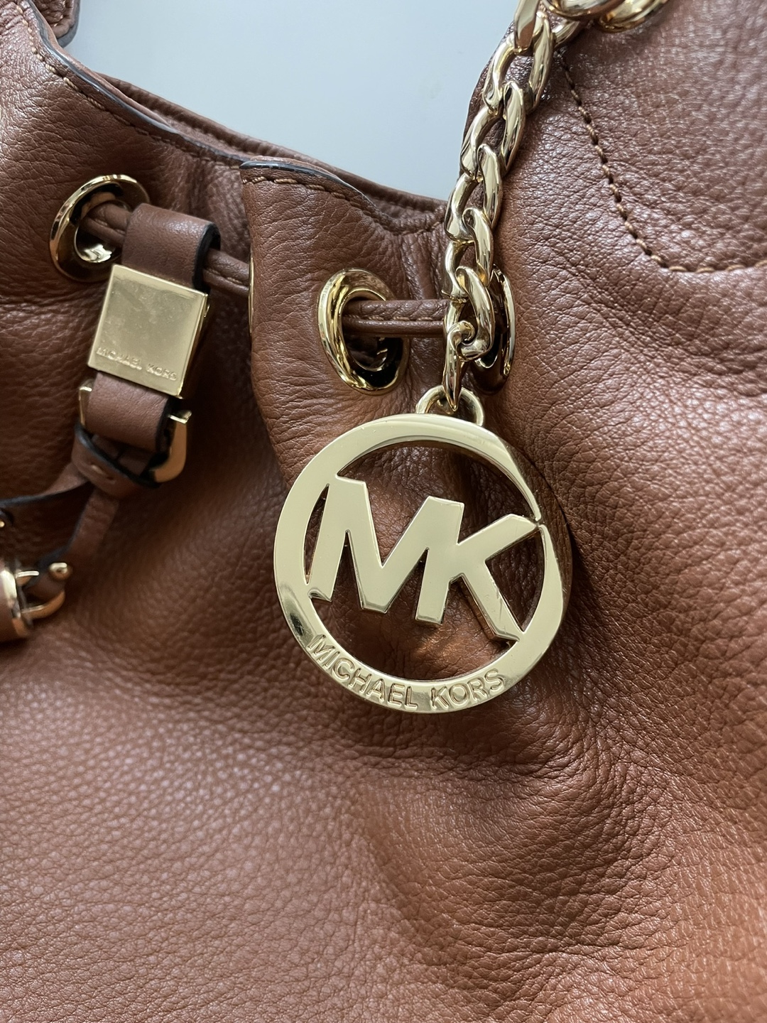Michael Kors Brown Leather Drawstring Bag - photo 2