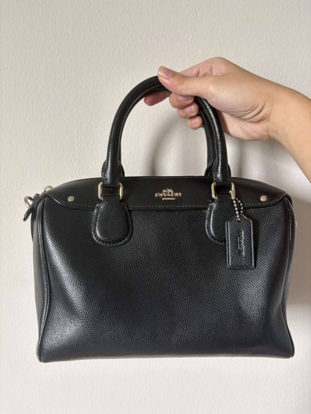 Coach Signature Mini Bennett