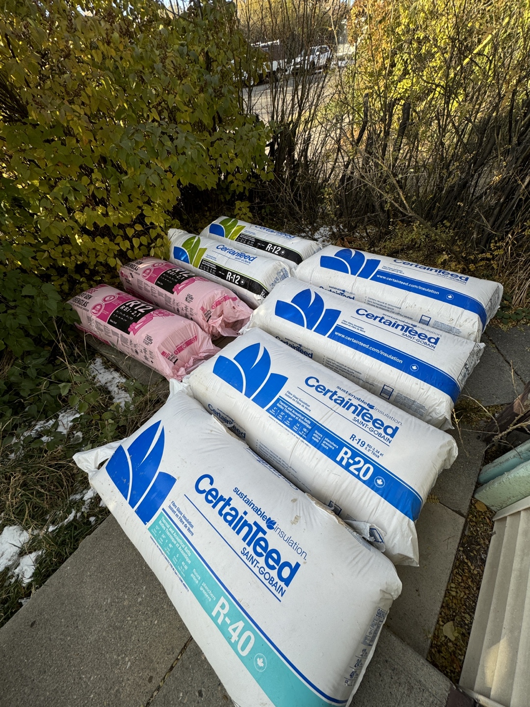 Certaineed Insulation R12, R 20 - photo 4