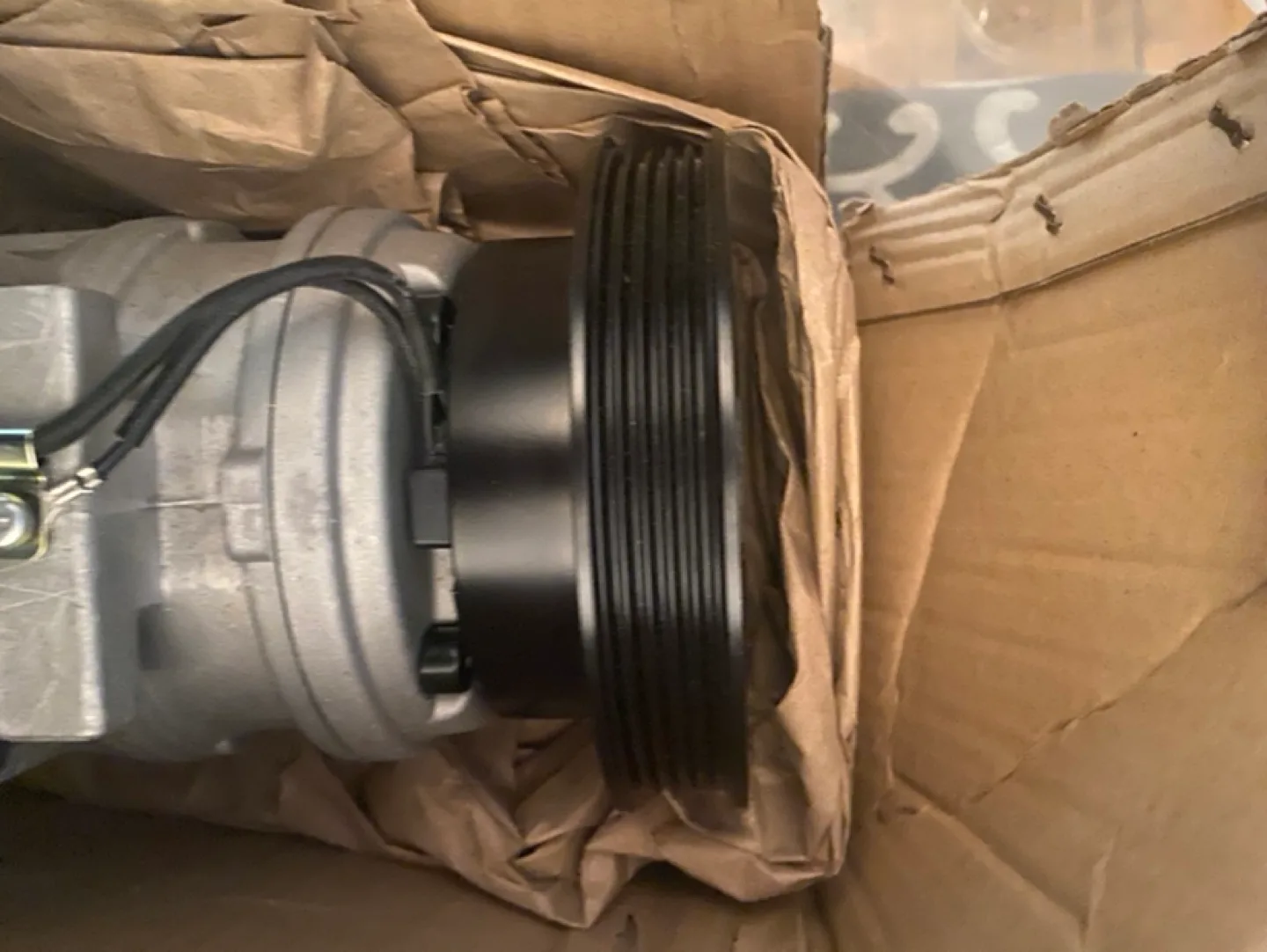 New AC Compressor for car image indicator(5)