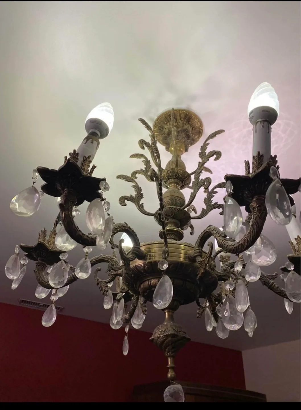 Brass Crystal Chandelier image indicator(3)