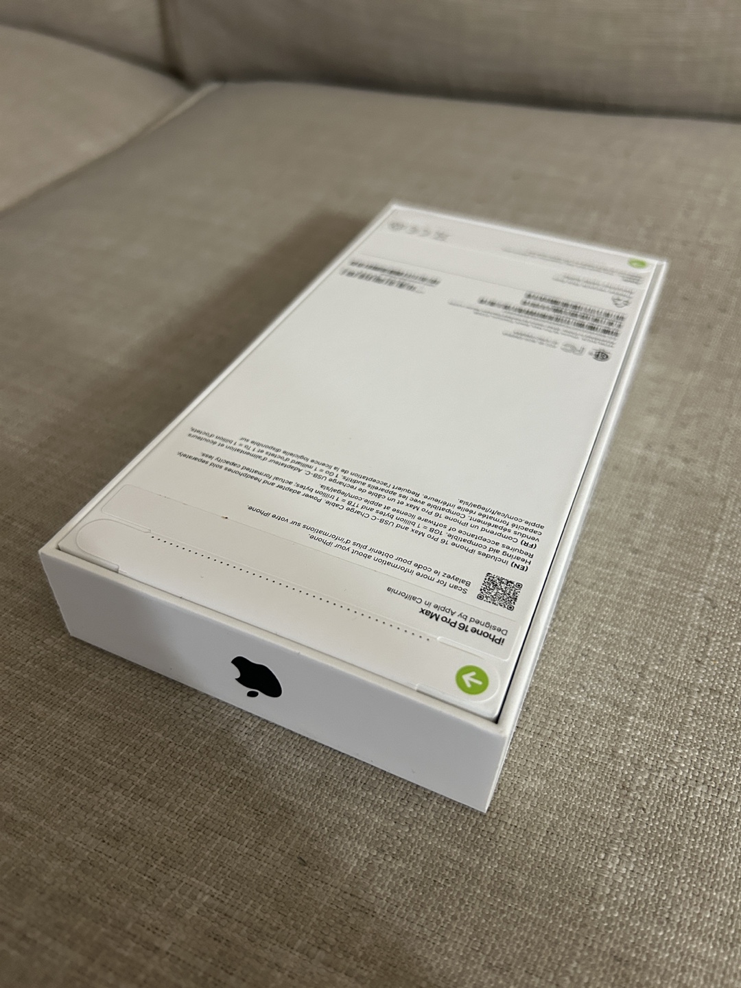 iPhone 16 Pro Max 512gb - photo 2