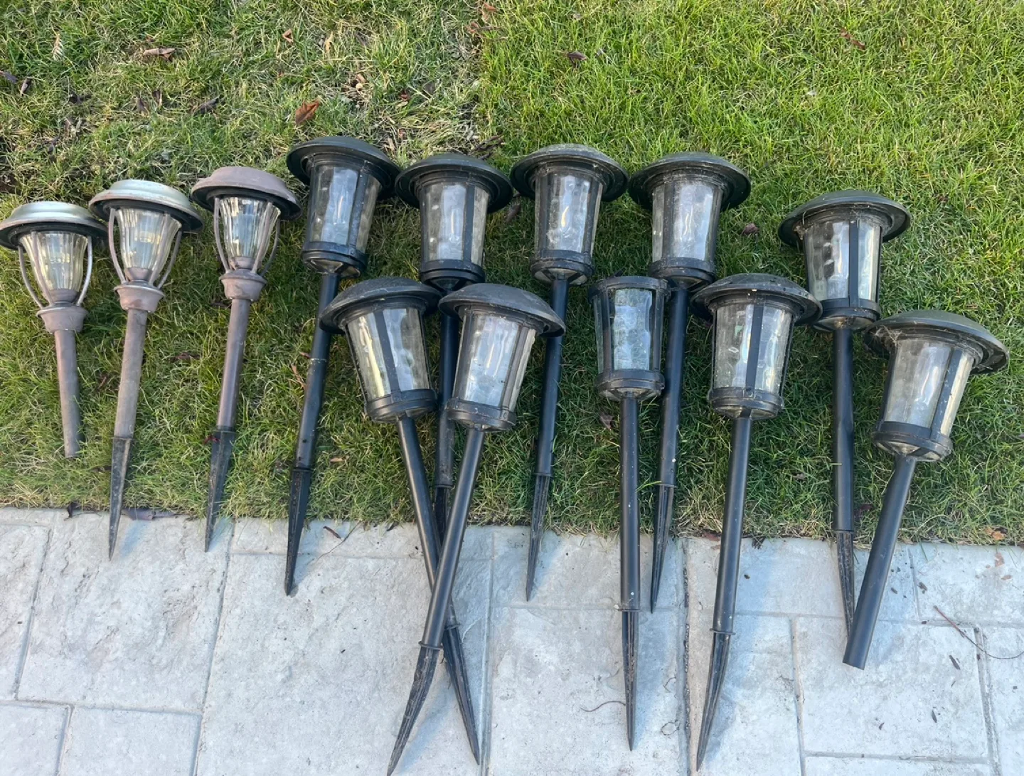 Lot of outdoor ground Solar Pathway Lights thumbnail