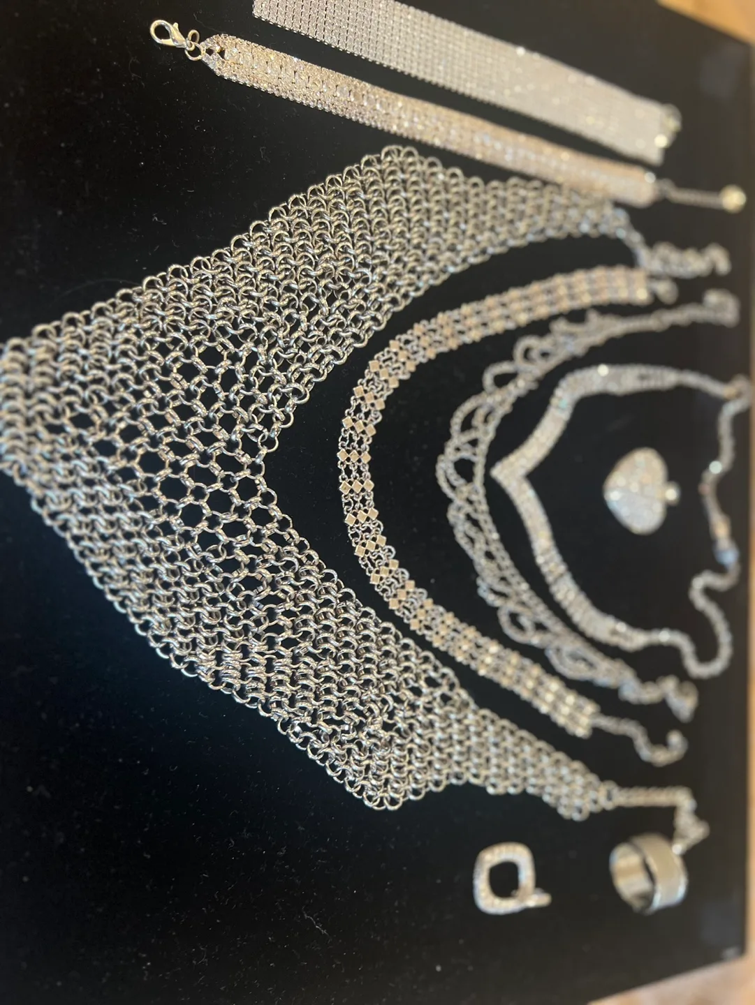 Huge sale all bargains 201-602-7108 image indicator(8)