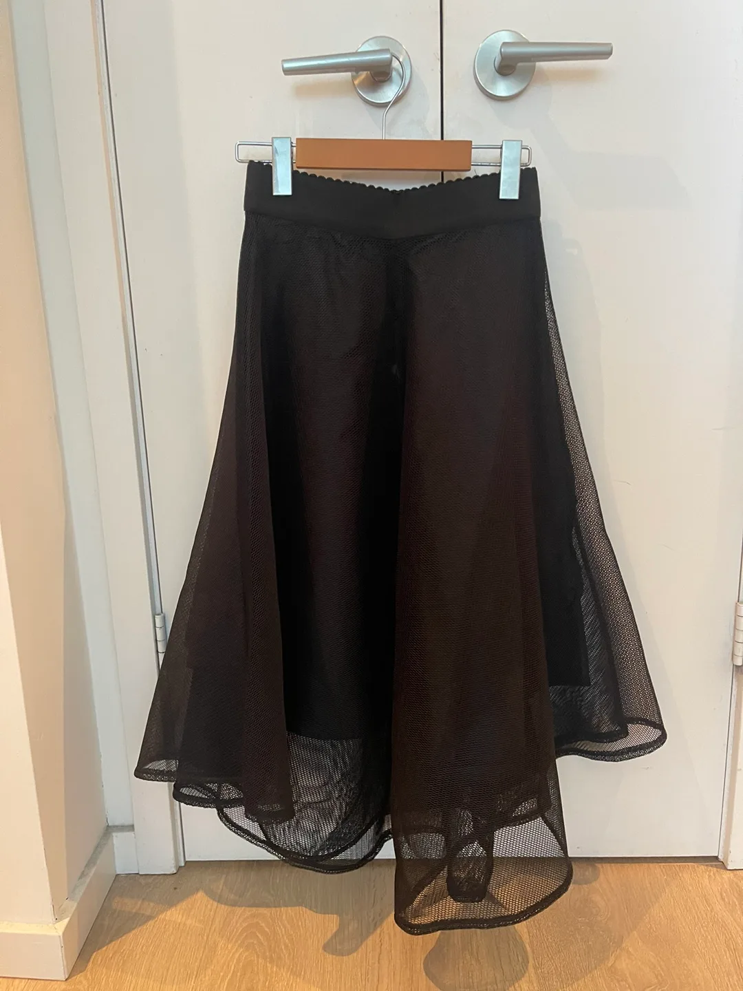 New Look Black Mesh Skirt Size 4 thumbnail