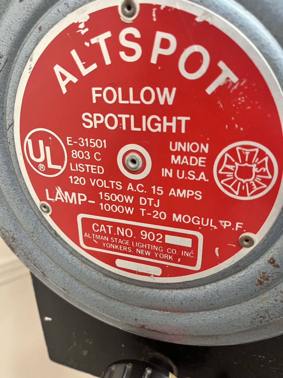 Follow Spotlight - photo 2