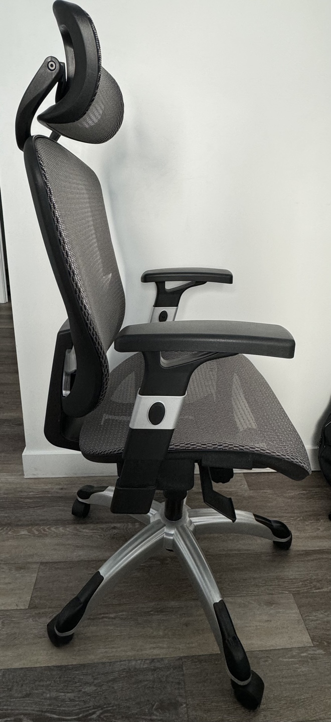 Office Chair with Headrest - photo 2