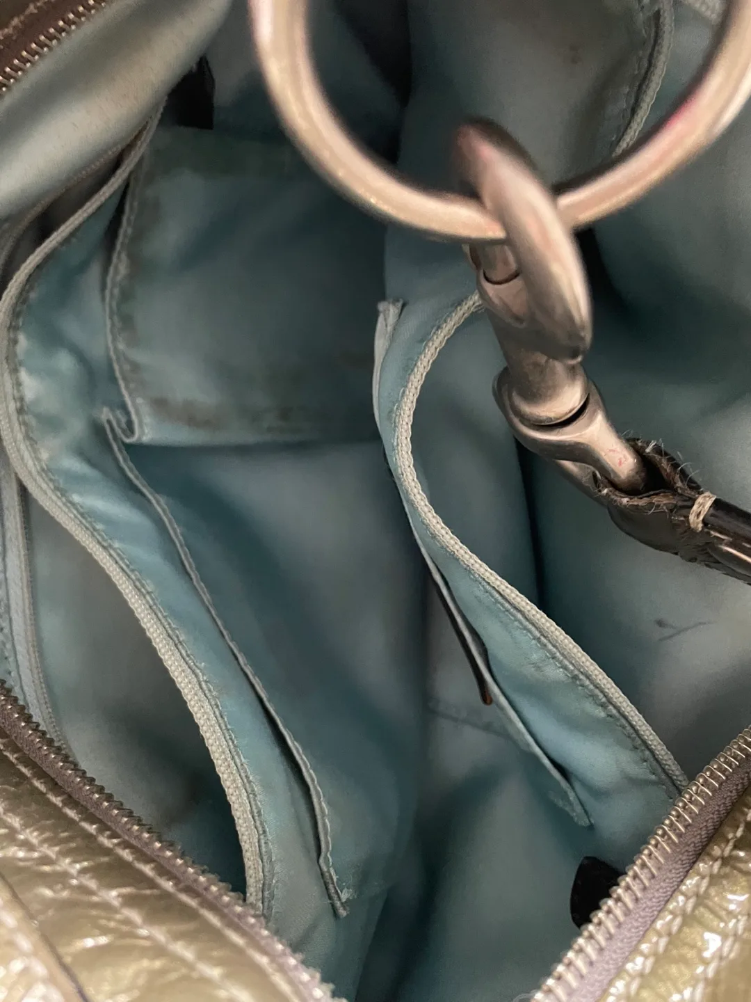 Coach Patent Leather Bag image indicator(3)