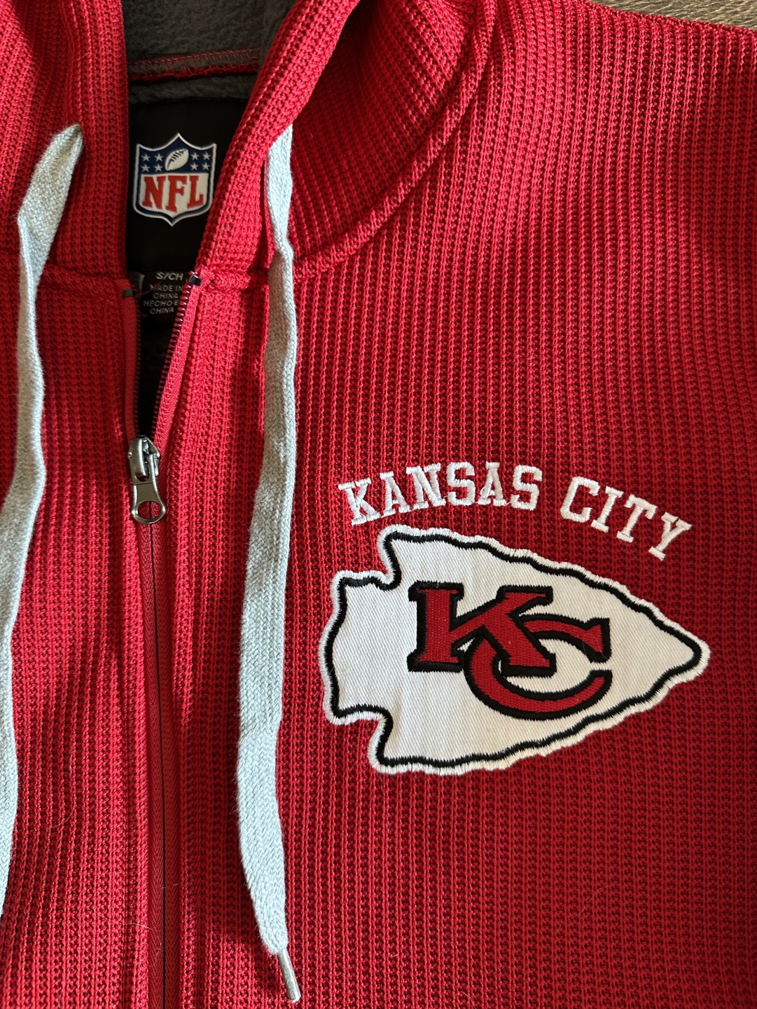 Kansas City Chiefs Red Zip Up Hoodie - photo 2