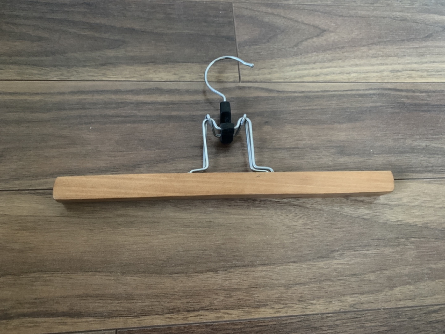 Set of 8 Hangers (For suits/skirts/pants) - photo 3