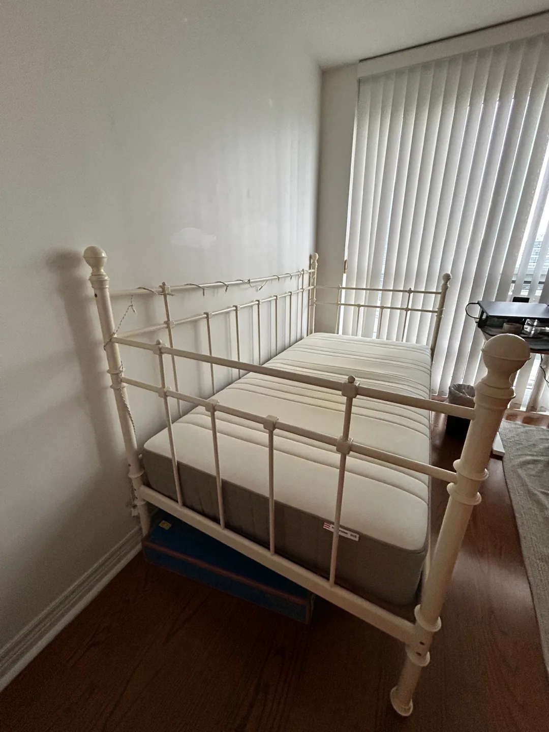 Twin Bed Frame + Mattress image indicator(3)