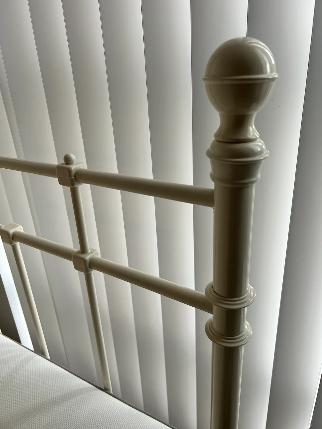 Twin Bed Frame + Mattress image indicator(5)