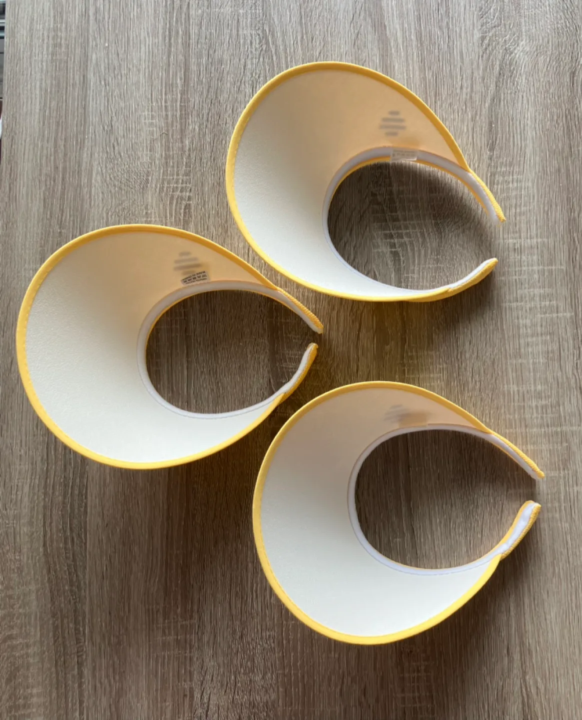 3x Yellow fashion topless cap/hat (new) image indicator(3)