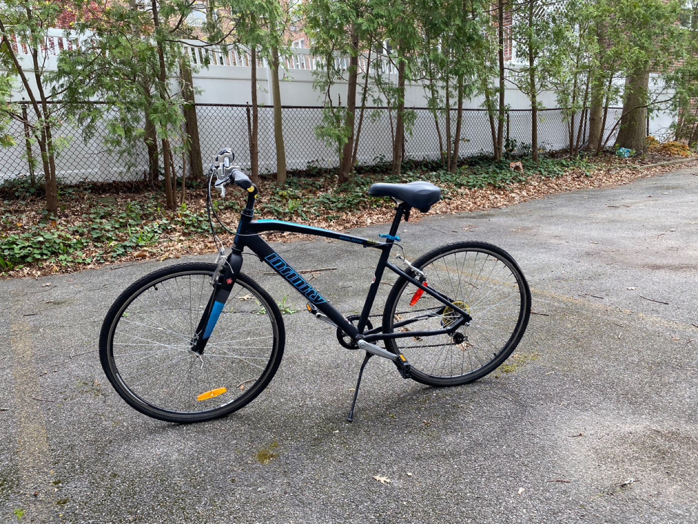 Diamondback Century 1 Hybrid Bike - photo 2