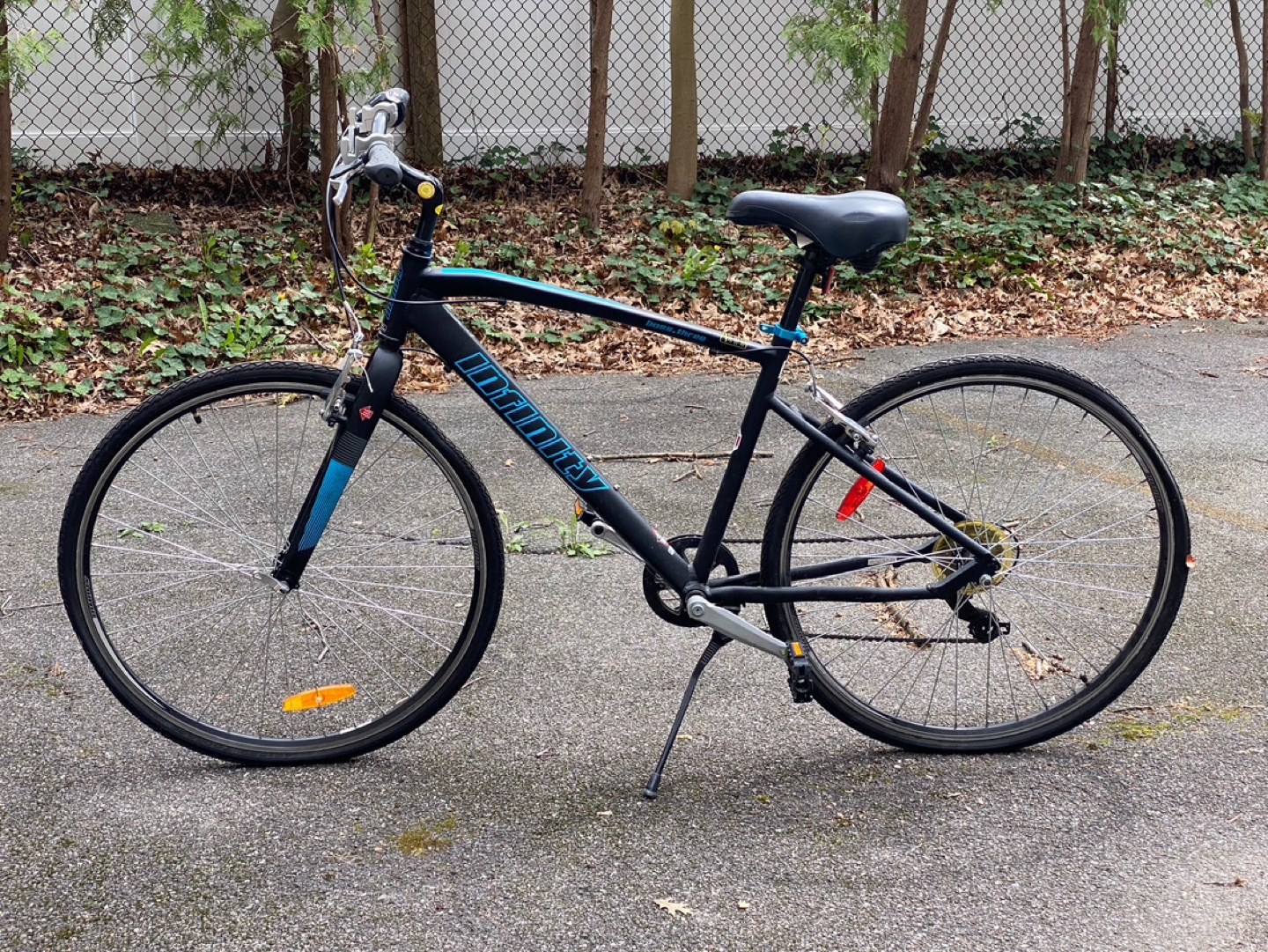 Diamondback Century 1 Hybrid Bike