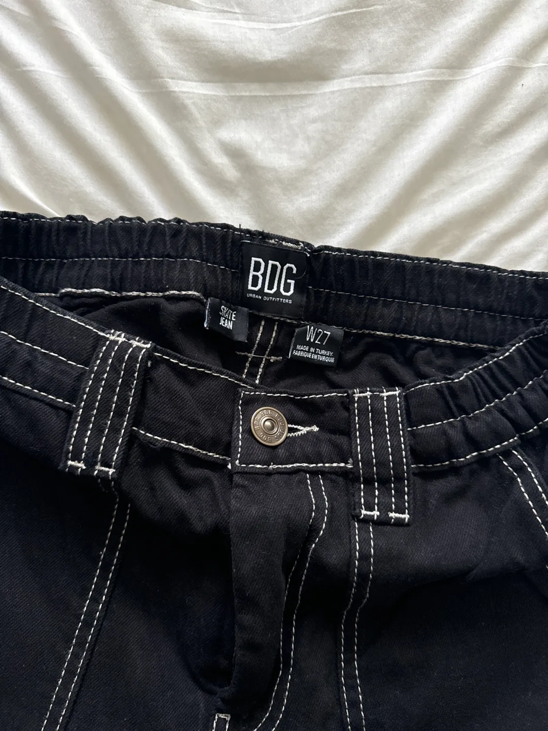 BDG Urban Outfitters Black Cargo Pants image indicator(2)