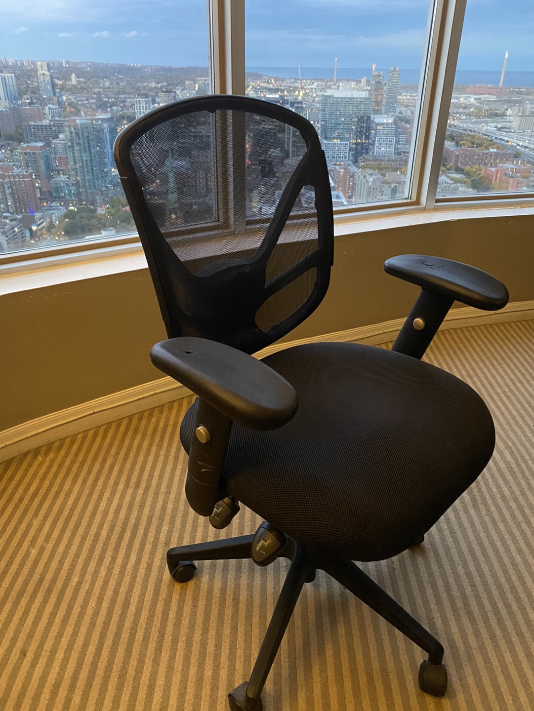 Ergonomic Office Chair