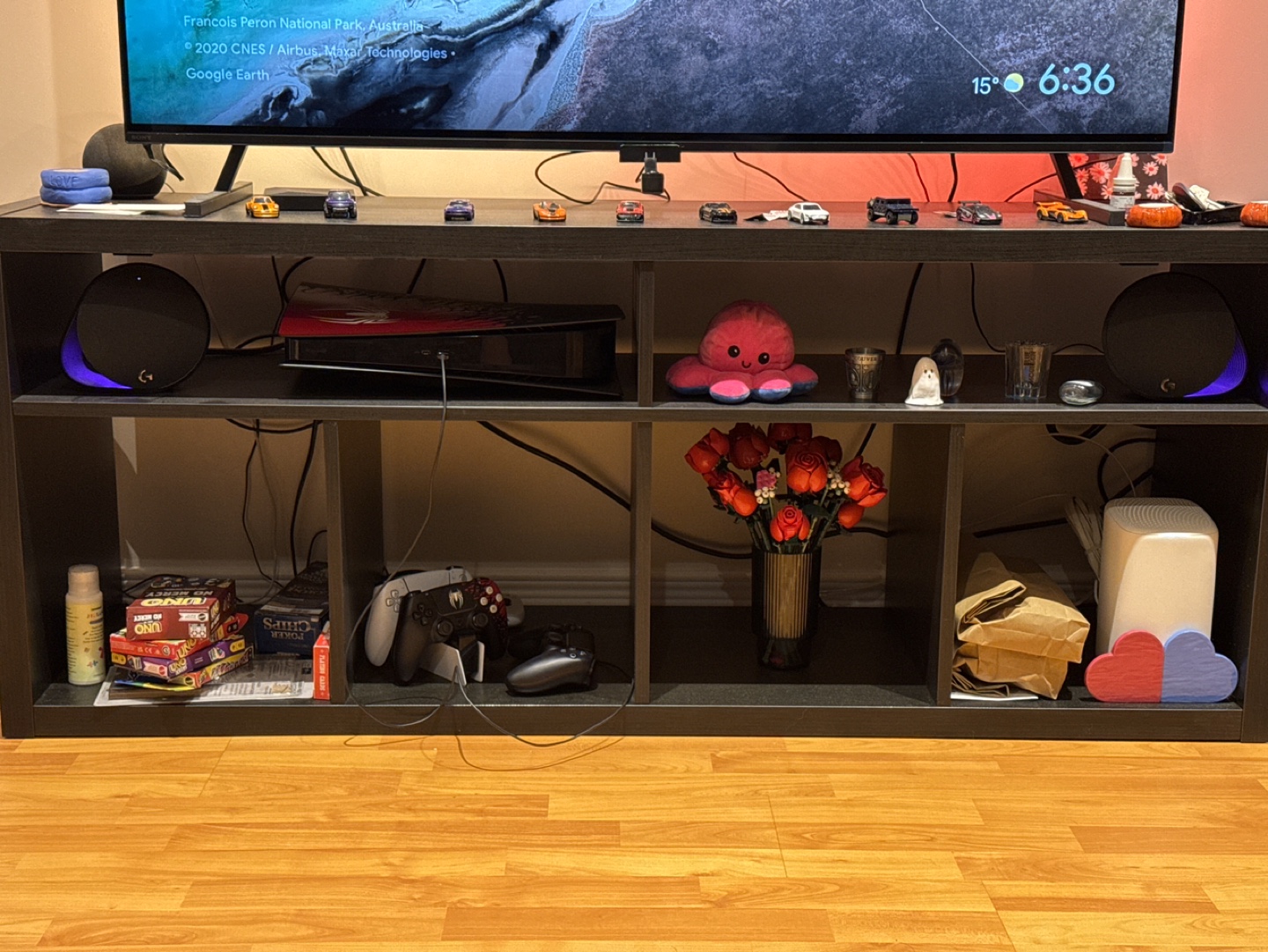 IKEA Kallax Shelving Unit - photo 2