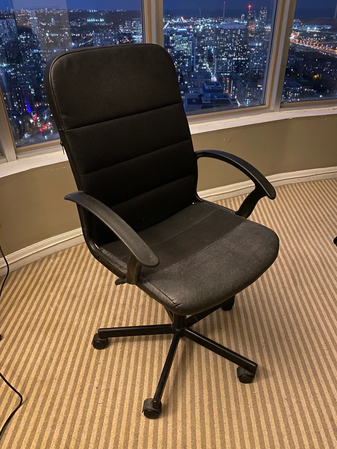 Black Office Chair thumbnail