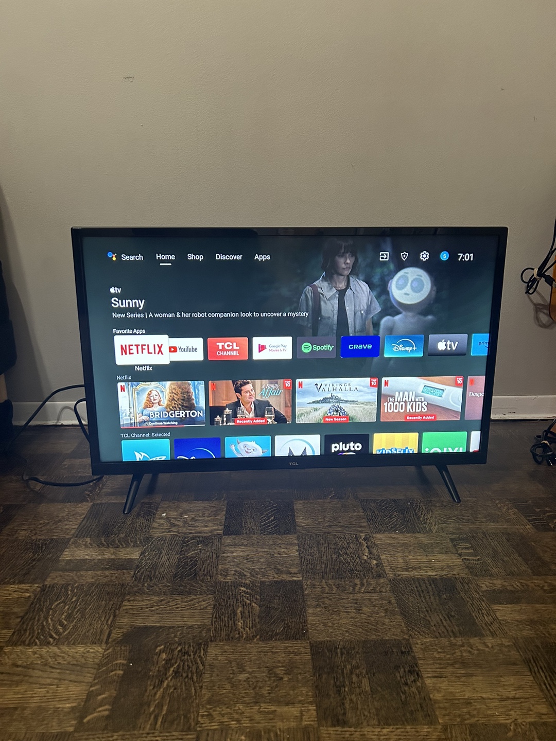 TCL 32 inch TV