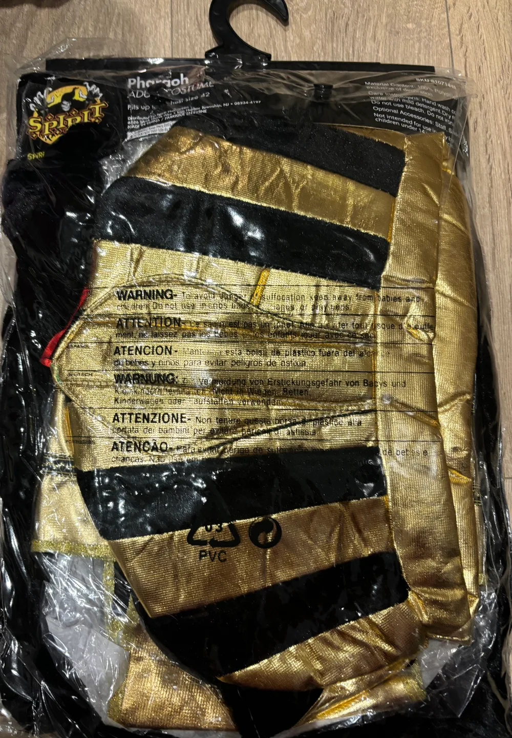 Various Spirit Halloween Costumes 🎃 image indicator(2)