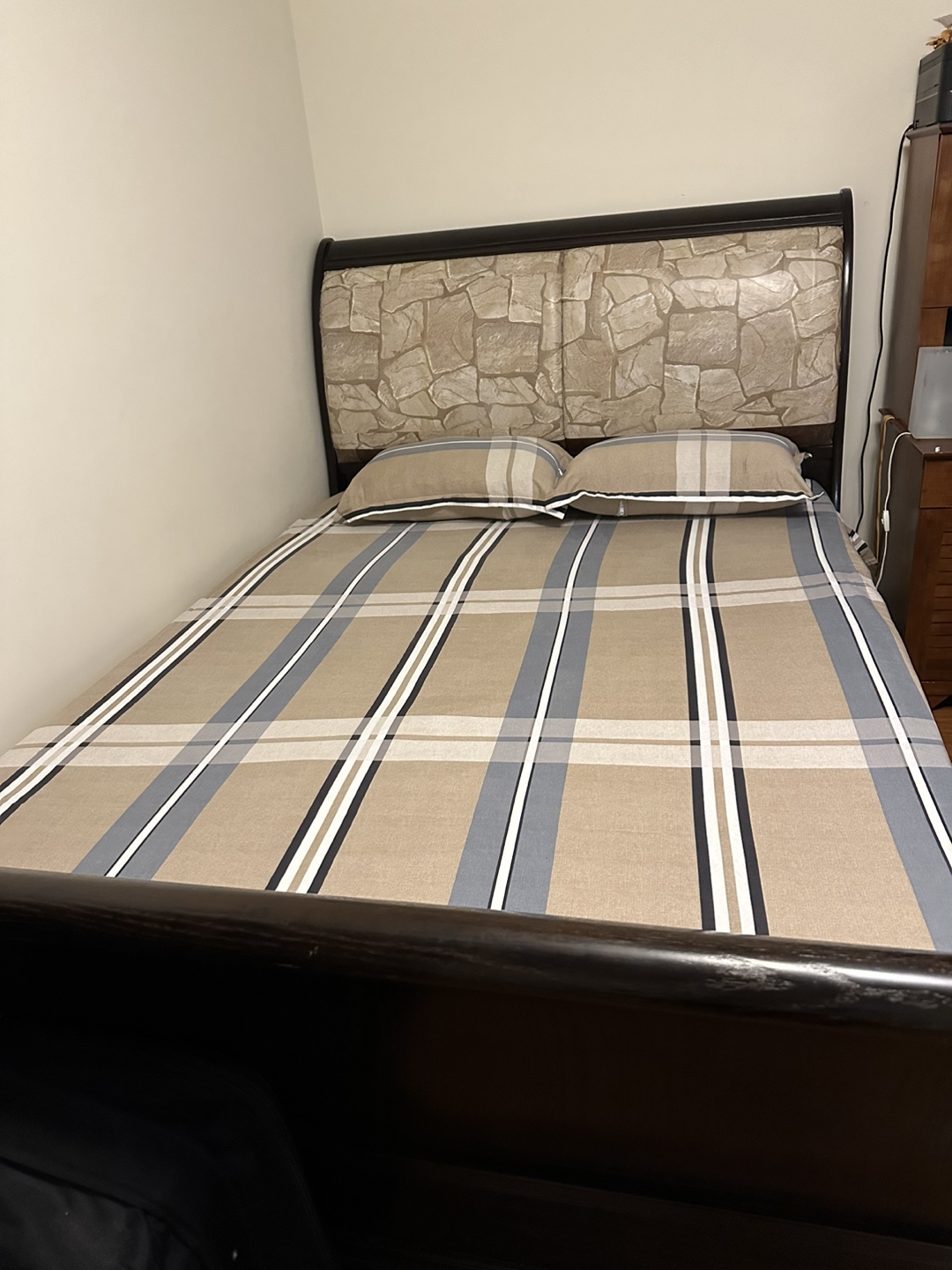 Bedroom Furniture Set - Queen Sleigh Bed, Dresser & Armoire