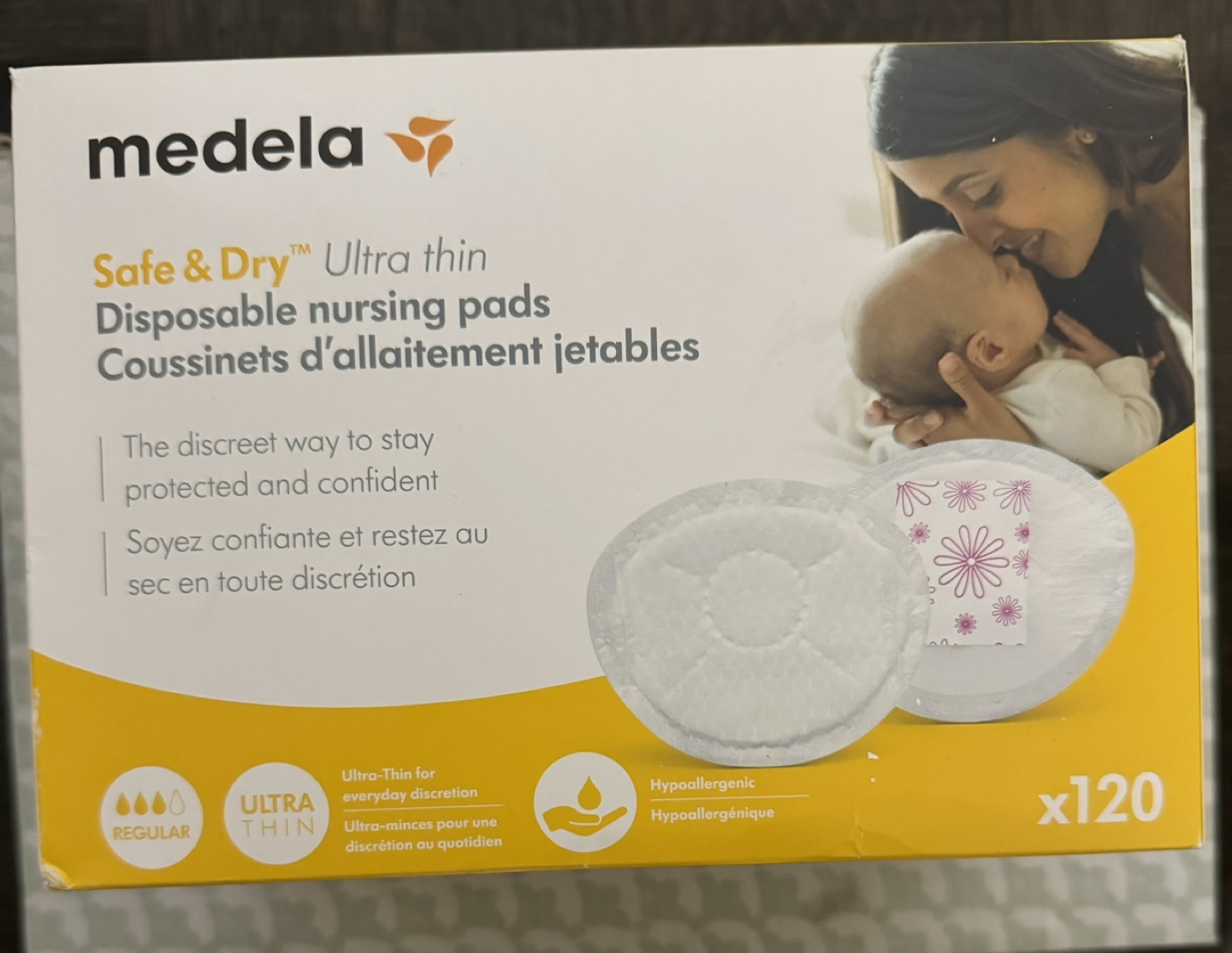 Medela Safe & Dry Ultra Thin Nursing Pads (120 Count)