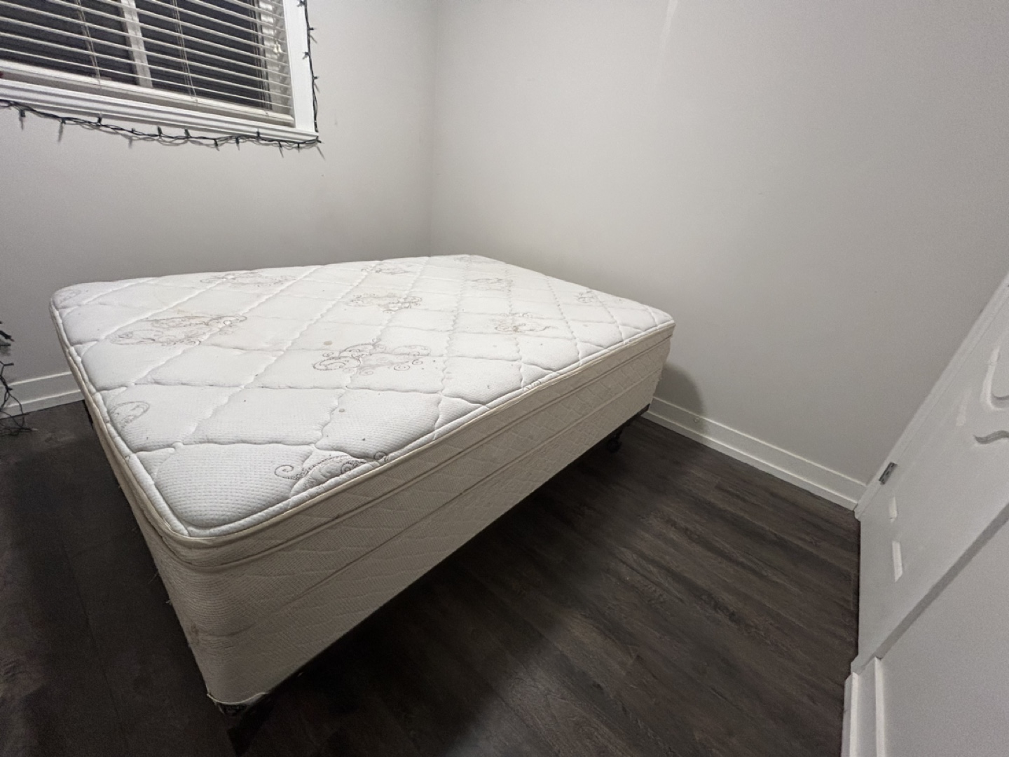 Double Bed Frame with Mattress - photo 5