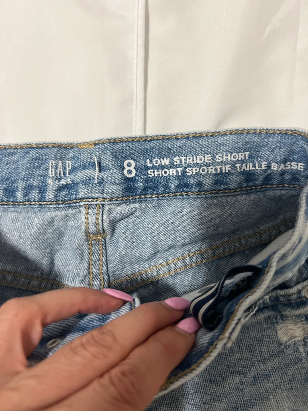 Gap Girls Denim Shorts Size 8 image indicator(3)