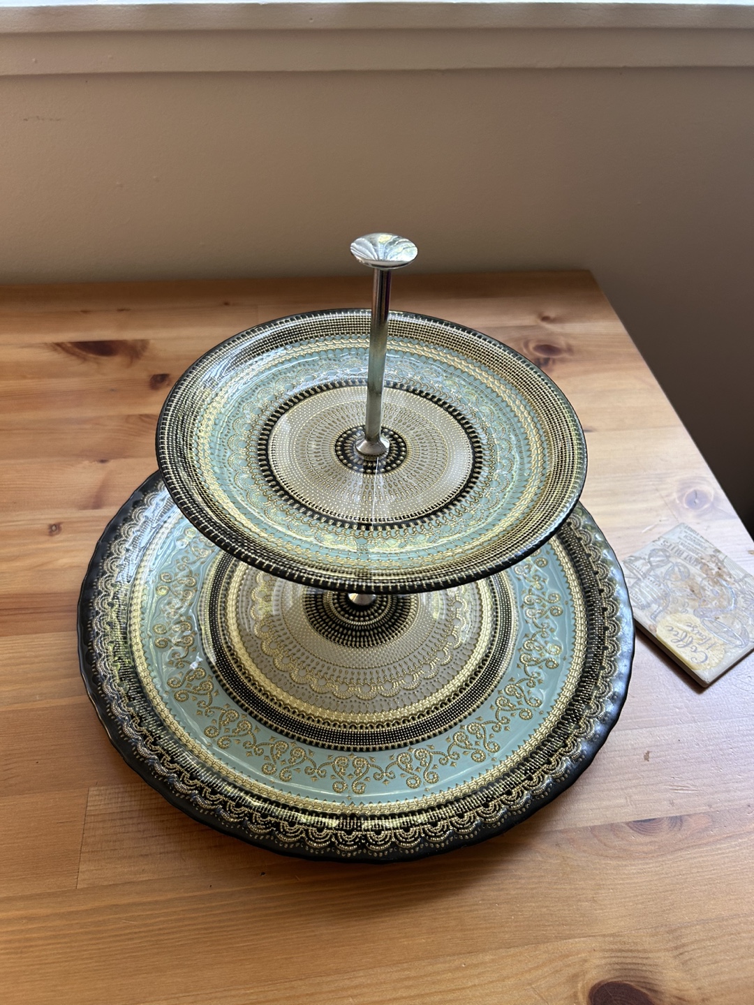 Two Tier Glass Serving Stand