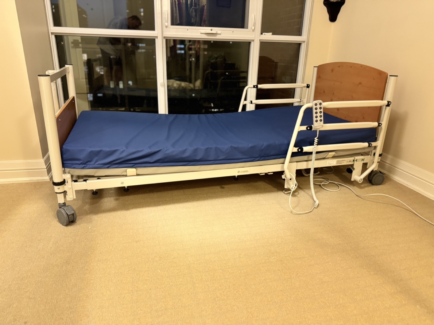 Harmony Electric Adjustable Hospital Bed